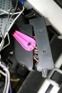 Zusätzliche Endstufe nachrüsten MMI 2G High mit Bose - A6 4F 16