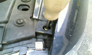 Scheinwerfer ausbauen vorne - A6 4B 34